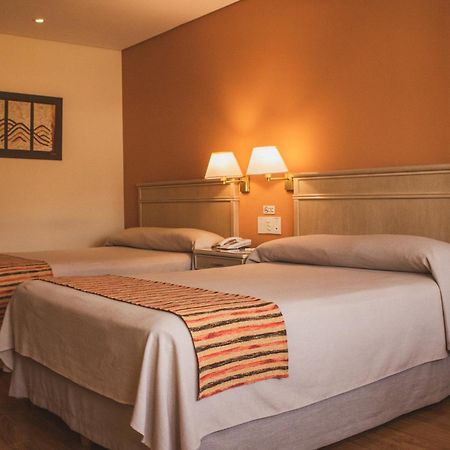Casa Real Hotel Salta Buitenkant foto