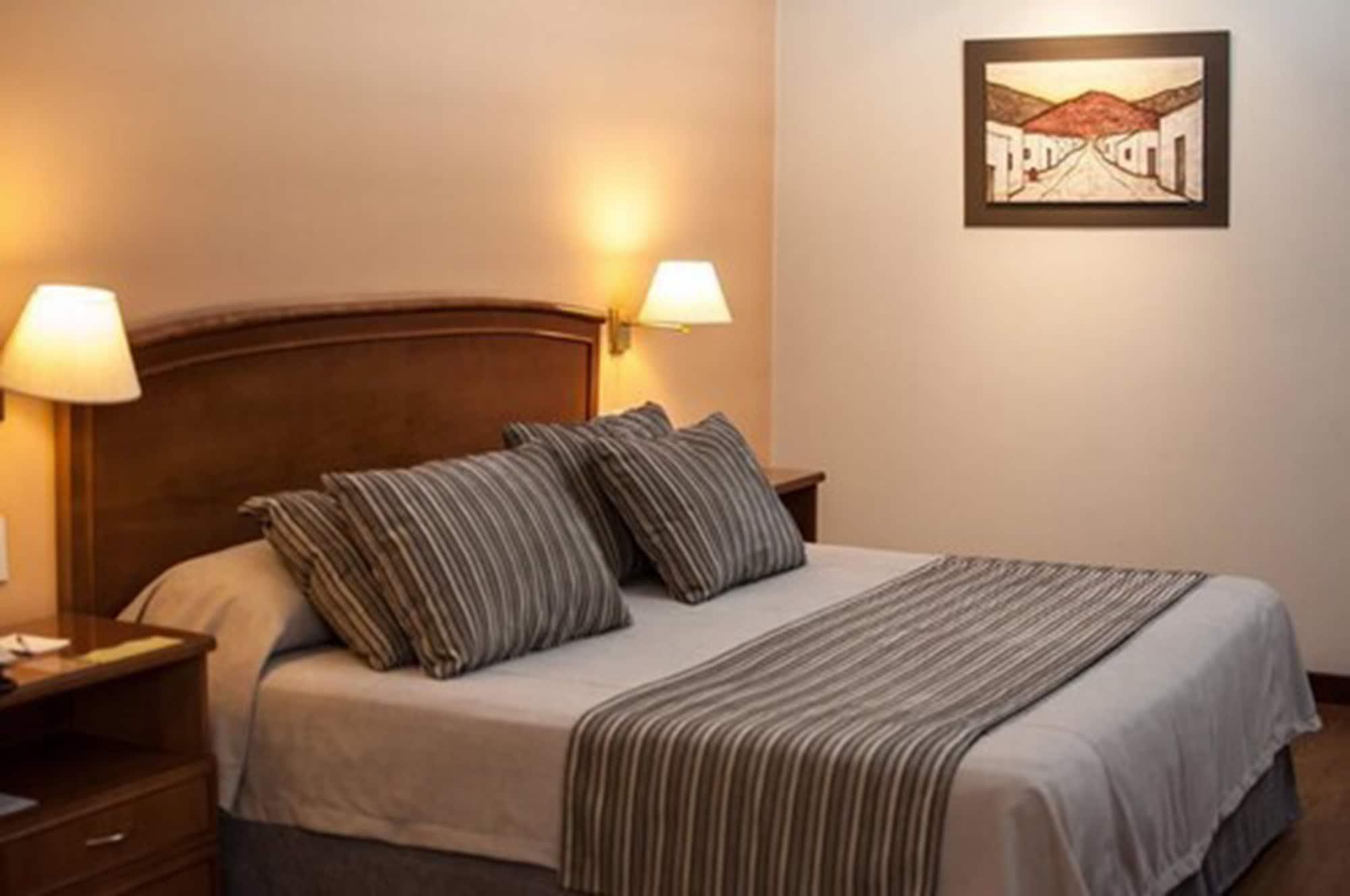Casa Real Hotel Salta Buitenkant foto