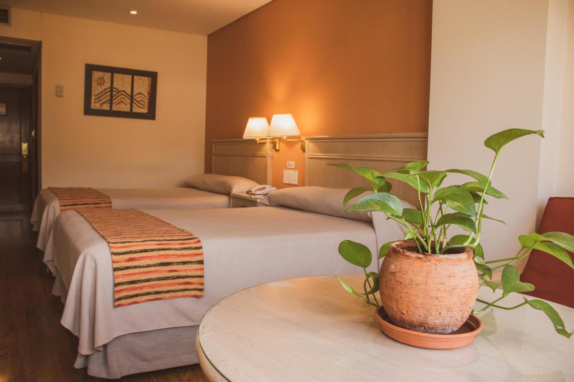 Casa Real Hotel Salta Buitenkant foto