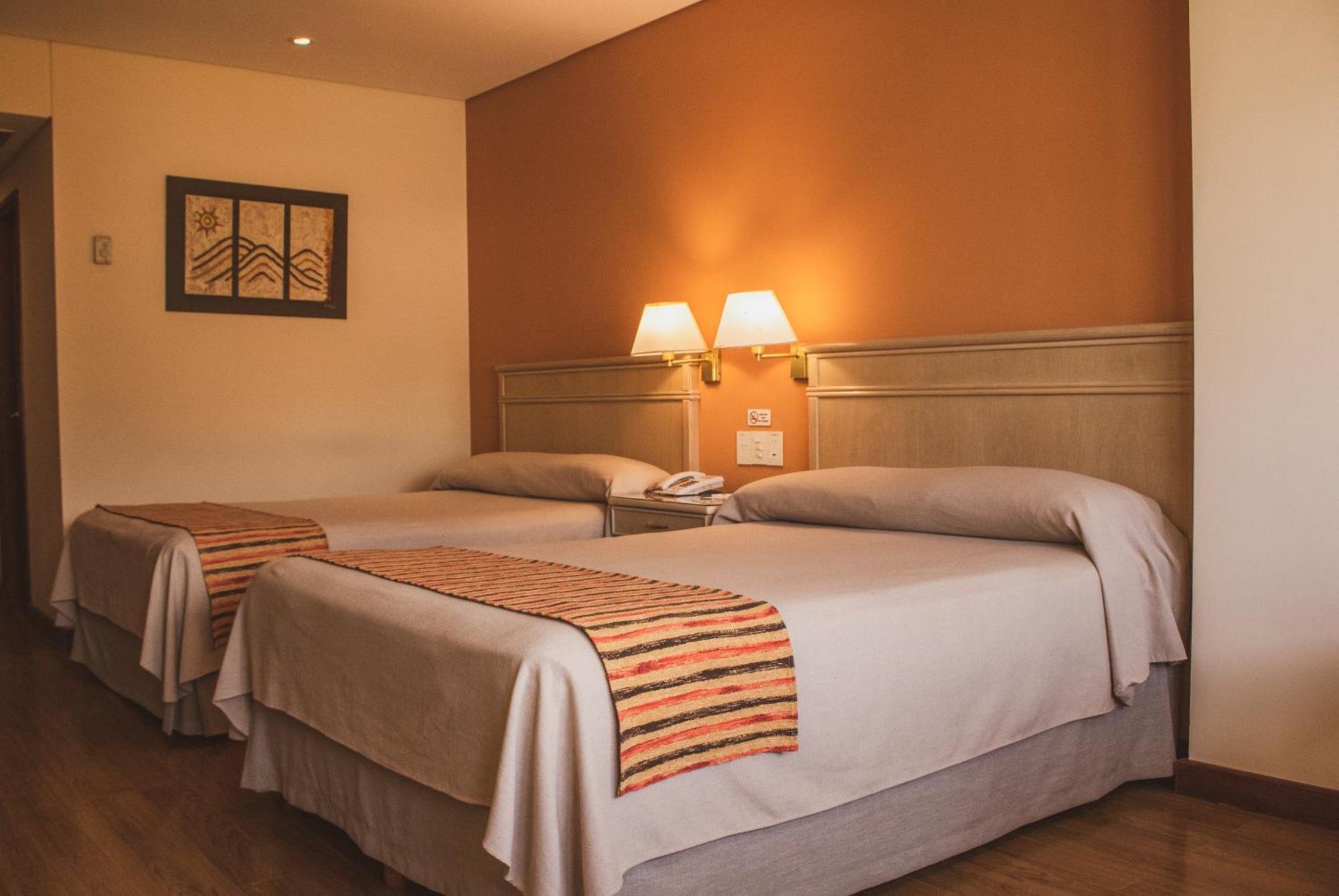 Casa Real Hotel Salta Buitenkant foto
