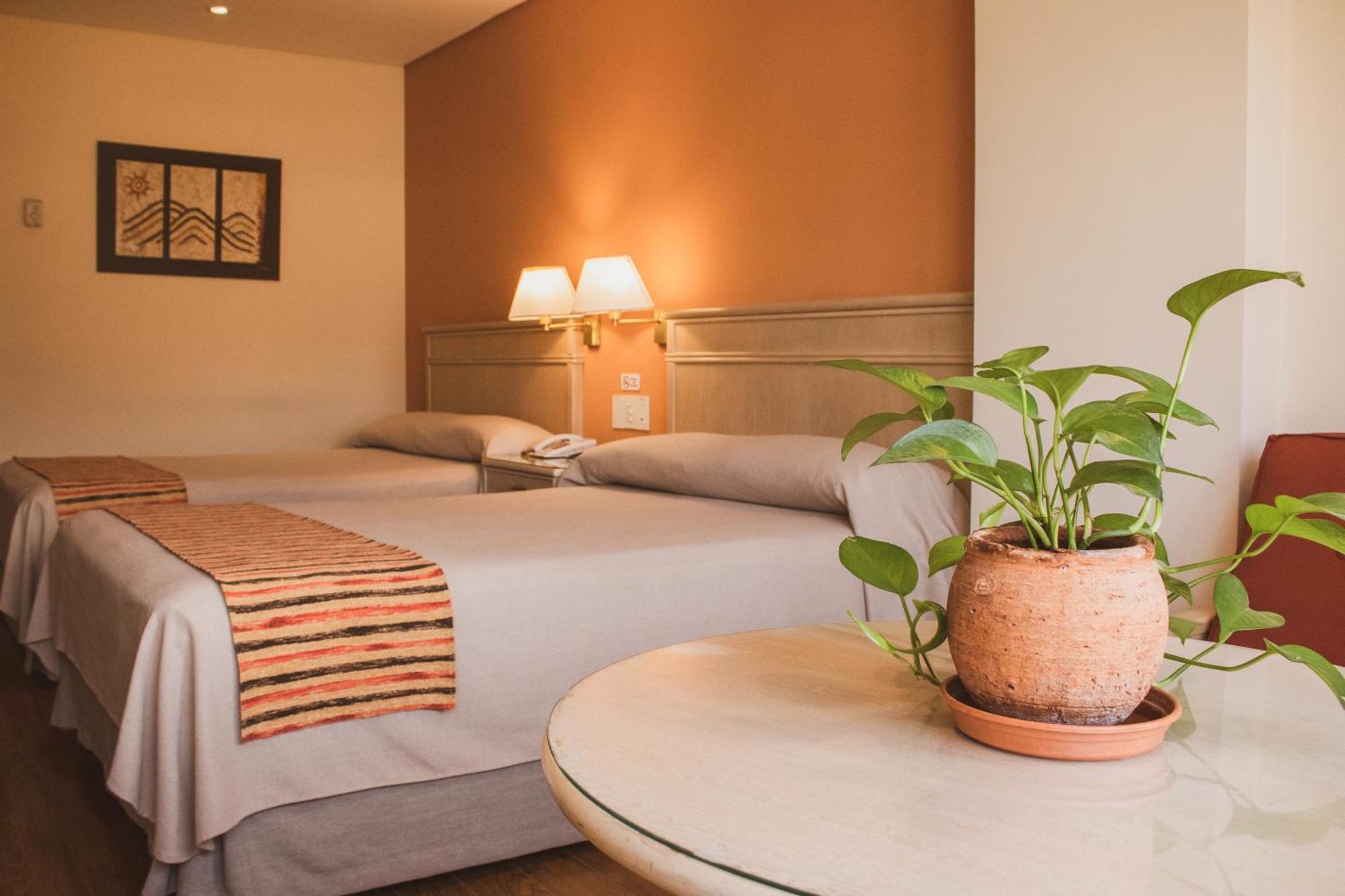 Casa Real Hotel Salta Buitenkant foto